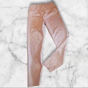 IVL Collective Size 8 Pink Iridescent Cheetah 28"